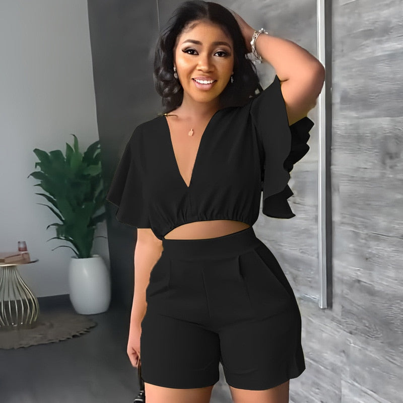 Sexy V Neck Ruffles Sleeve Crop Top &amp; Pockets Shorts Suit