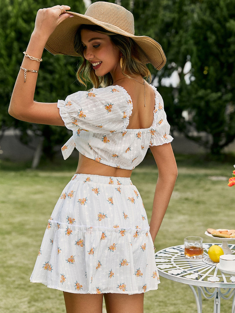 Simplee White floral knot summer women dress sets Hollow out puff sleeve crop top